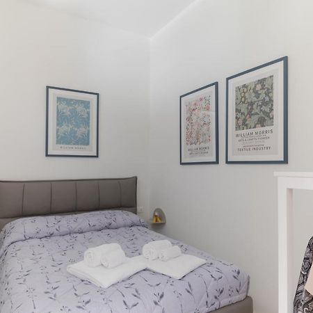 Violetta Suite - Brand New Flat - S. Maria Novella ฟลอเรนซ์ ภายนอก รูปภาพ