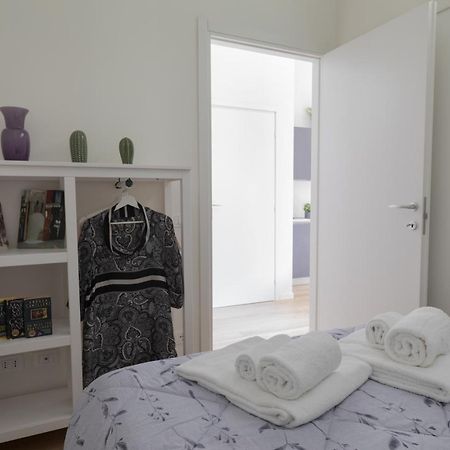 Violetta Suite - Brand New Flat - S. Maria Novella ฟลอเรนซ์ ภายนอก รูปภาพ