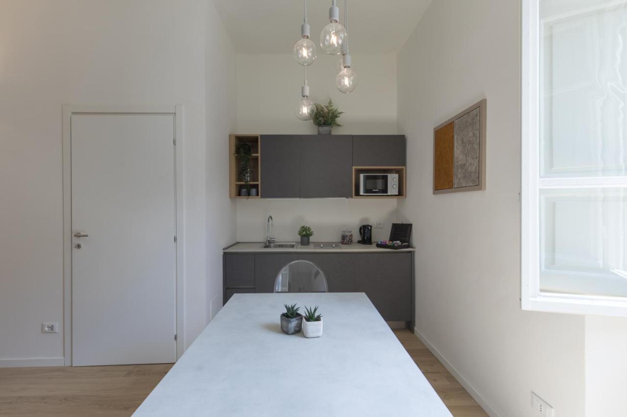 Violetta Suite - Brand New Flat - S. Maria Novella ฟลอเรนซ์ ภายนอก รูปภาพ